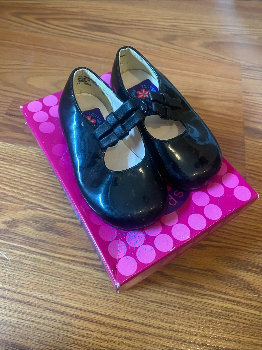 Mootsies Tootsies glossy black